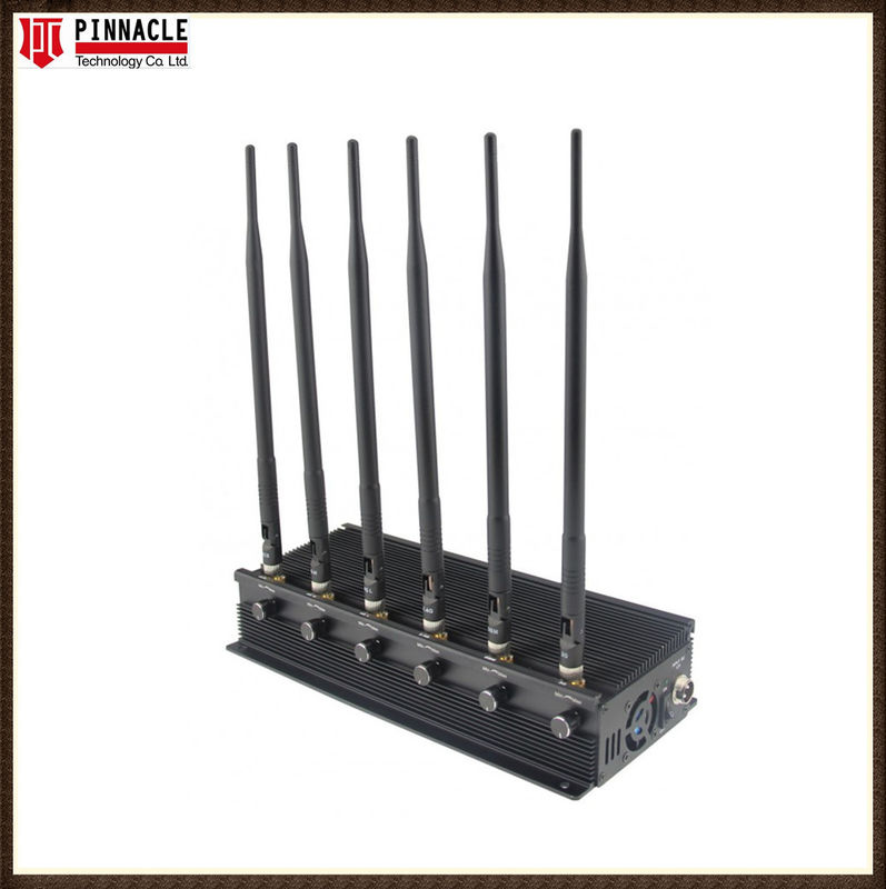 Lực lượng mạnh mẽ của xe ô tô Caravan improvised explosive disruptor with LCD control Turn on/off Jammer Jamming range Up to 200m