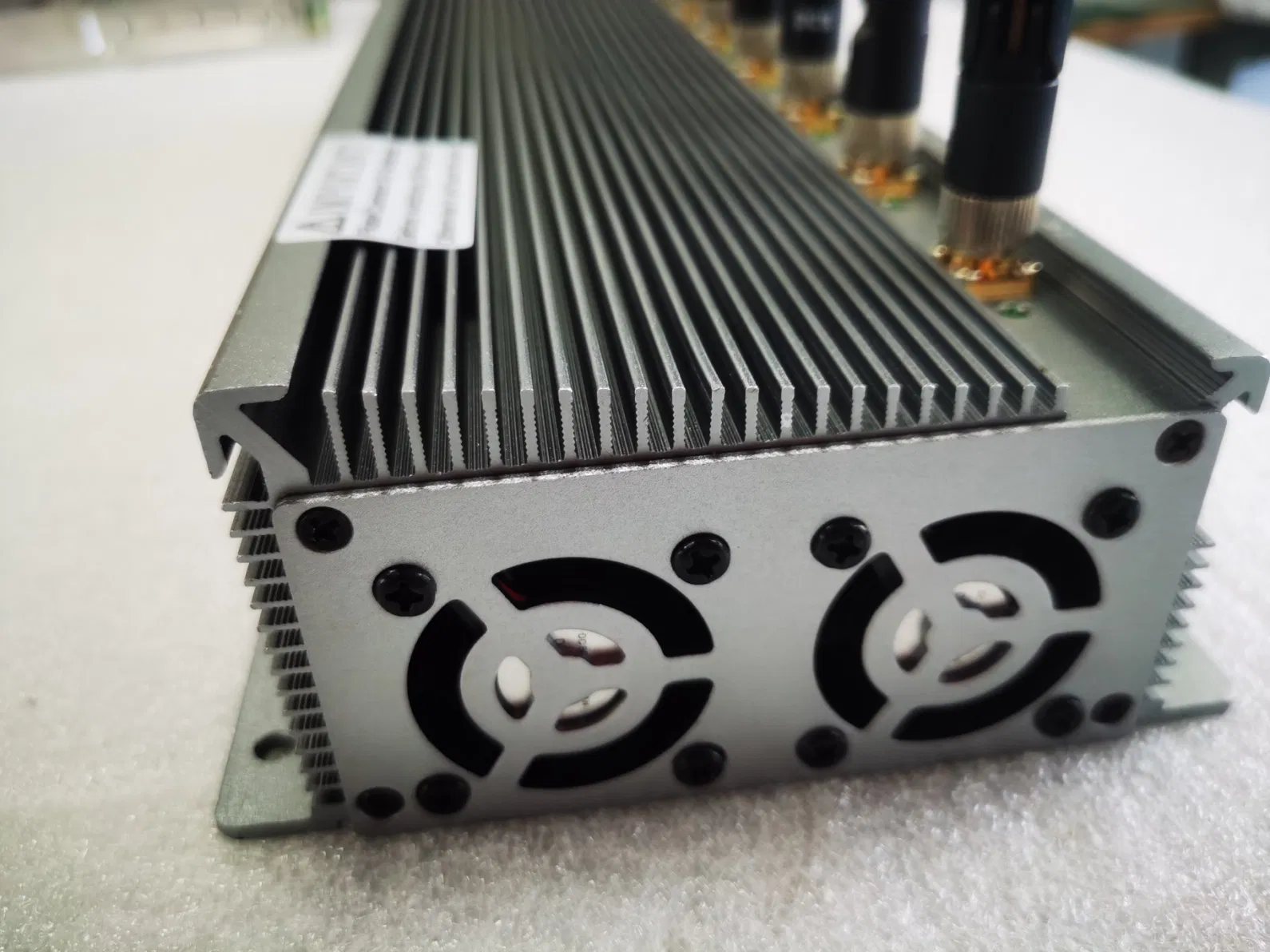 6 Antennas 60W Desktop Cellphone GPS-L1-L5/WiFi/5g Signal Jammer with External Battery 2hours
